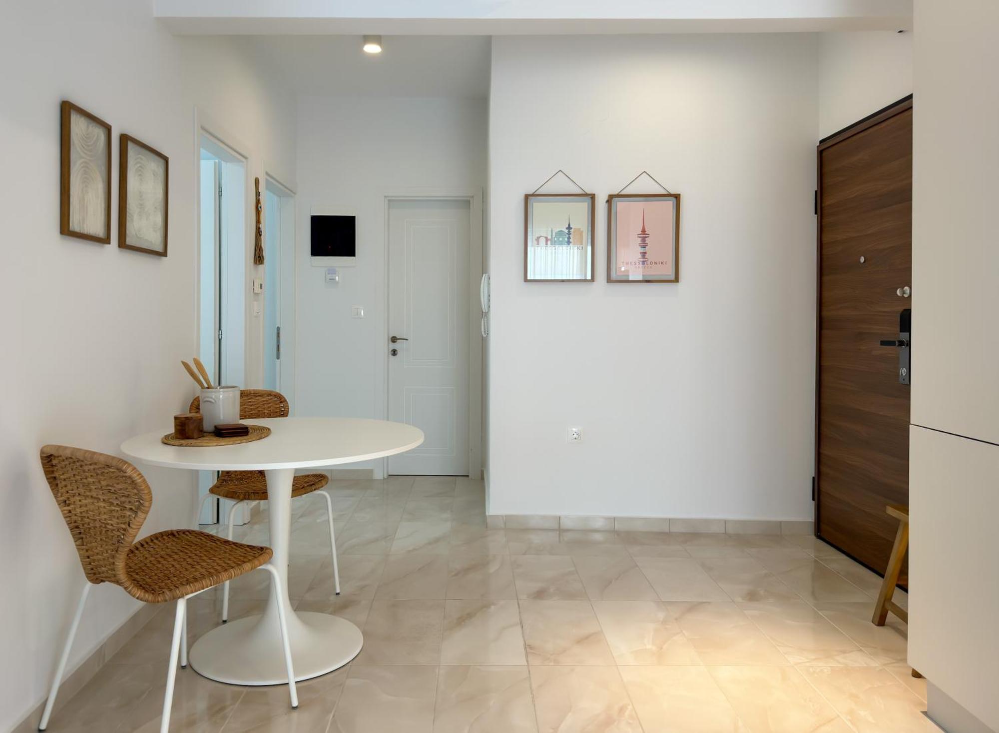 Luxury Downtown Apartment Guya Thessaloniki Exterior foto